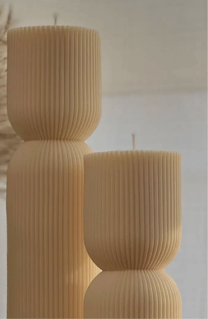 Hour glass candle set